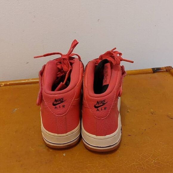 YOUTH Nike Air Force 1 07 Mid Sneakers Size 5Y - Picture 3 of 6